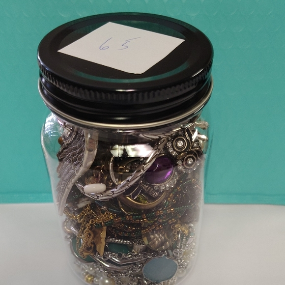Mystery Jewelry Jar - Picture 2 of 6